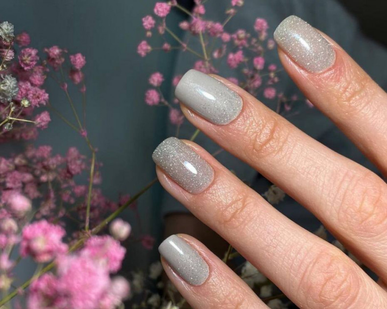 Glitter grey, photo - Manicurist Дарья Васильченко