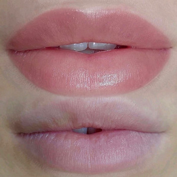 Зажившиегубы после процедуры перманентного макияжа