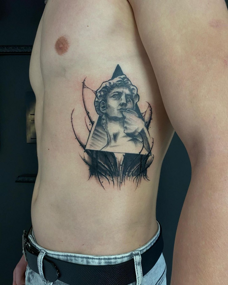 Men rib triangle, photo - Tattoo Master Sergey Skorikov