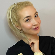 Kosmetikerin Julia Romanova on Barb.pro
