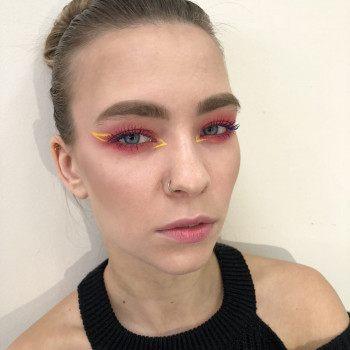 креативный яркий макияж