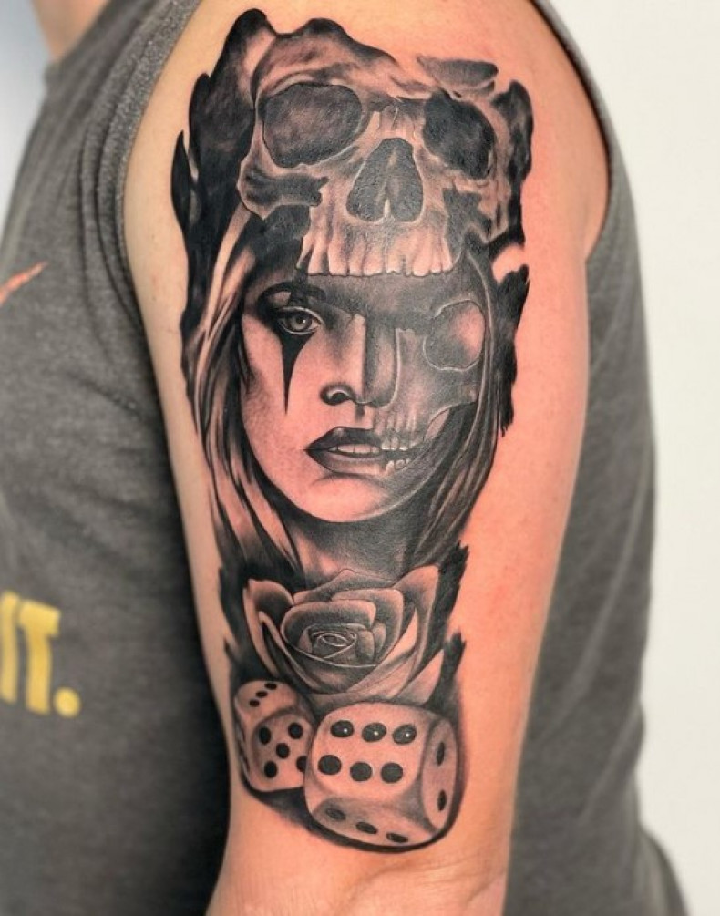 Men woman face dice, photo - Tattoo Master Viktor Pavlenko