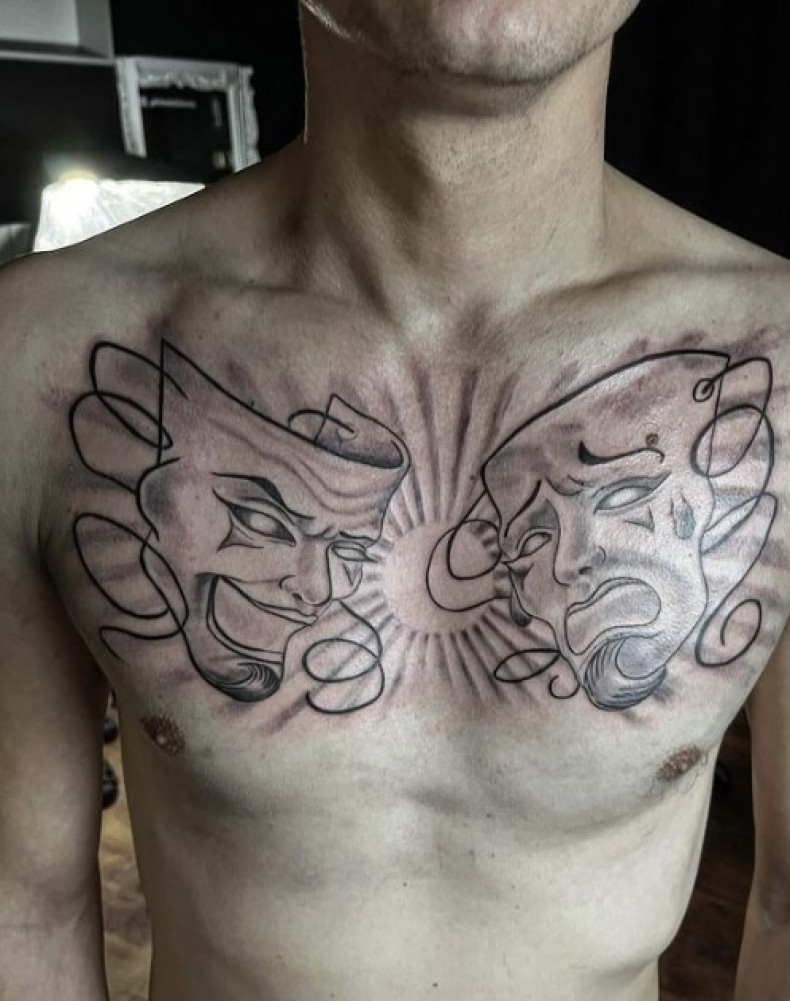 Männer maske Brust, photo - Tattoo-Meister Alexander Hustiitattoo