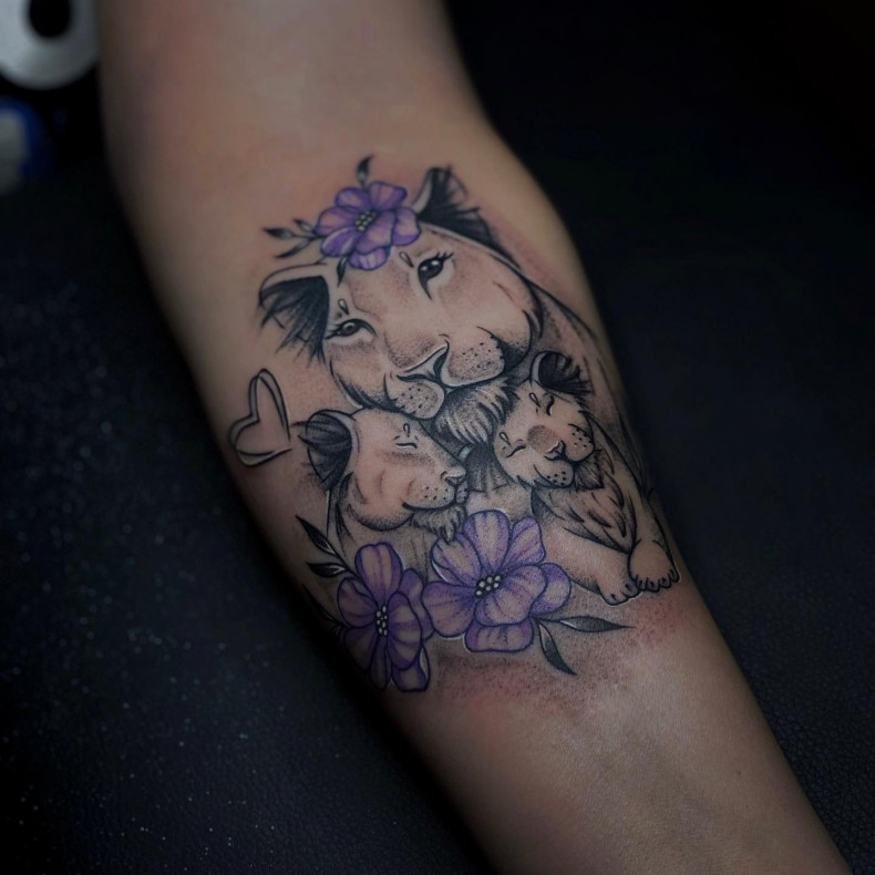 Damski ramię lew, photo - Tatuażysta Emilia Oliz tattoo