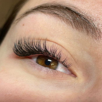 Наращивание ресниц 
                    Lashmaker Юлия Попова Moscow