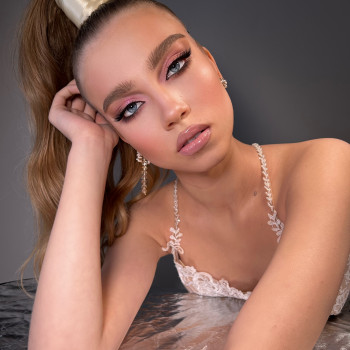 Свадебный макияж 
                    Makeup Artist Оксана Дронова Ulyanovsk