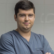 Dentysta Vladyslav Shyrant on Barb.pro