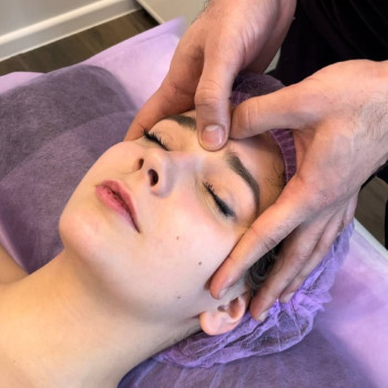 Лимфодренажный массаж
                    Beauty Salon NeONA Moscow