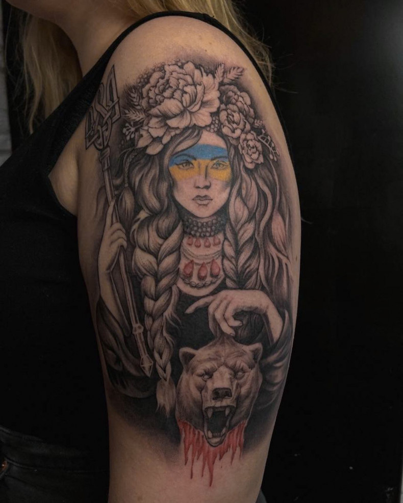 Women woman face bear, photo - Tattoo Studio Vean Tattoo Lodz