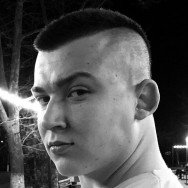 Фитнес тренер Антон Вроцлав,