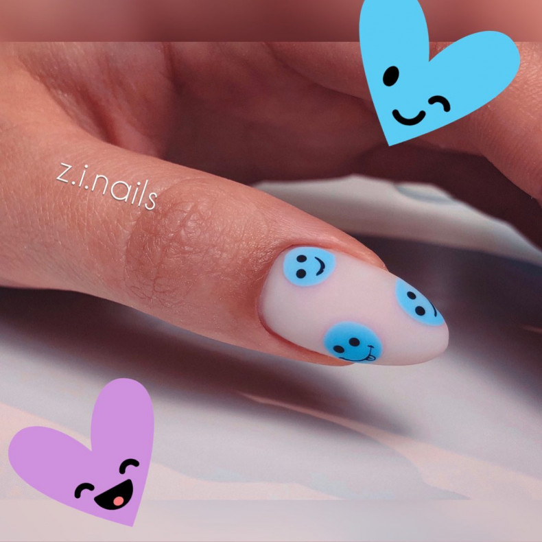 Summer painted bright, photo - Manicurist Irina Zagnietova