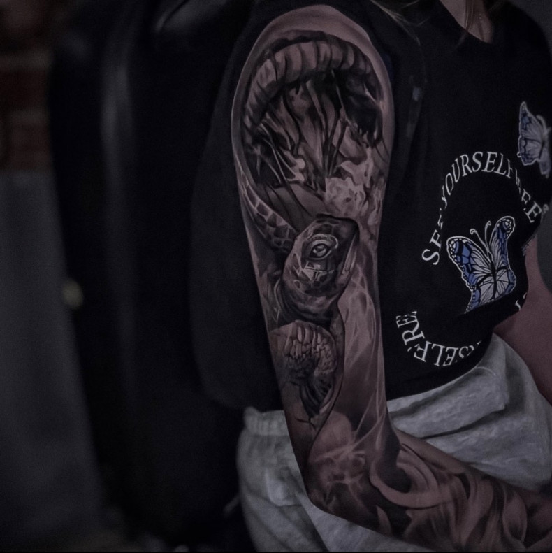 Männer Ärmel horror, photo - Tattoo-Meister Евгений Довганич