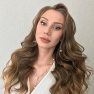 Врач-косметолог Анастасия Голенева на Barb.pro