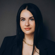 Мастер татуажа Yuliia Краков,Mogilska 1