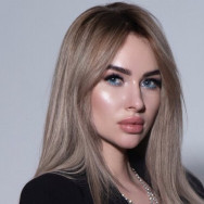 Permanent Makeup Master Angelina Warsaw,Zygmunta Hübnera, 2