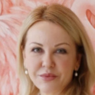 Cosmetologist Nina Pinger on Barb.pro