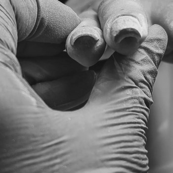 Покрытие ногтей гель-лаком / ноги