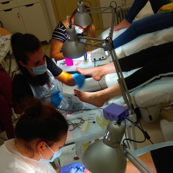 обучение педикюру