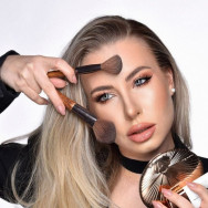 Визажист Кристина Франкфурт-на-Майне,