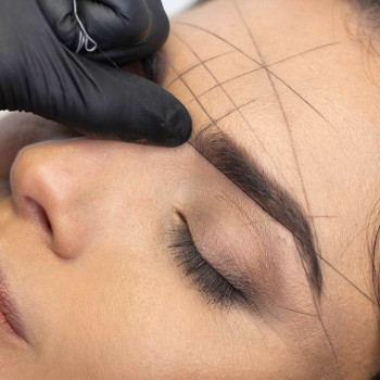 Архитектура бровей 