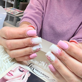 Lia Nails & Beauty, Freiburg Фото - 5