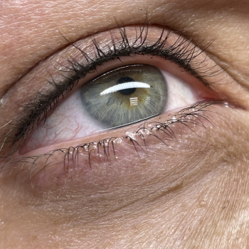 Перманентный макияж межресничного пространства