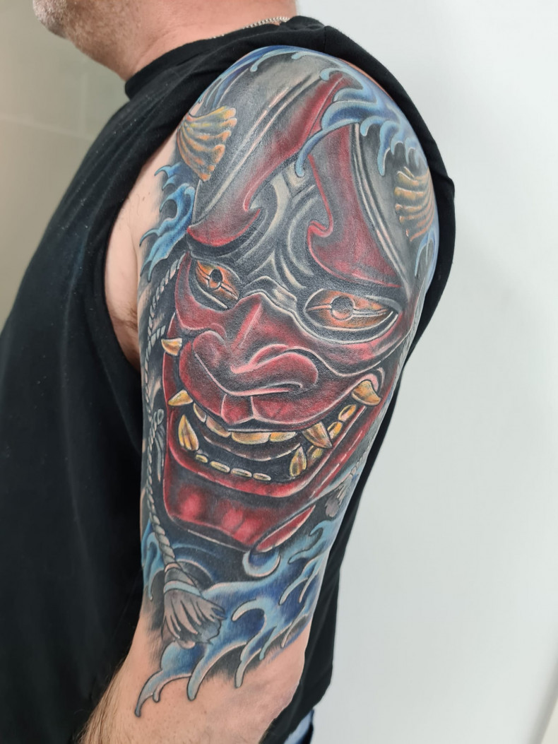 Männer demon Schulter, photo - Tattoo-Studio Tattooplace