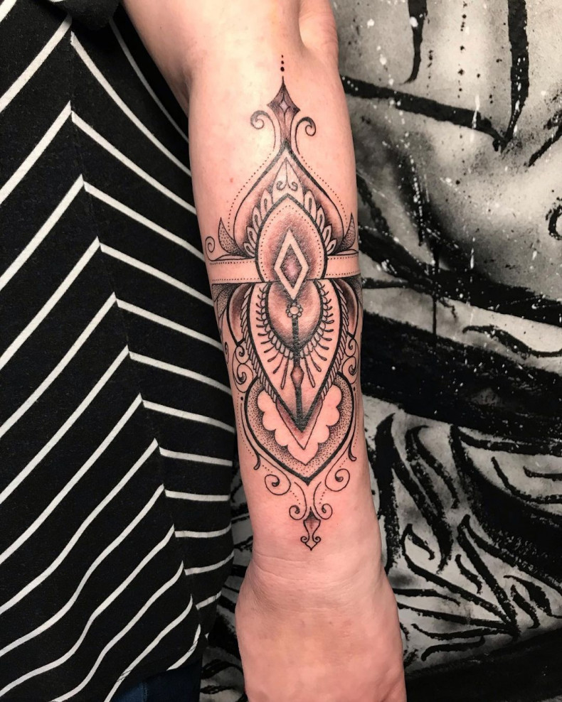 Arm muster, photo - Tattoo-Studio Hinter dem Spiegel
