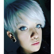 Makeup Artist Gloria Milan,