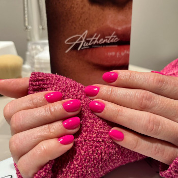 Authentic, Милан Фото - 6