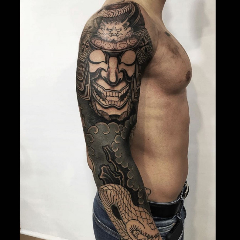 Men demon sleeve, photo - Tattoo Studio Quetzal Tatoo