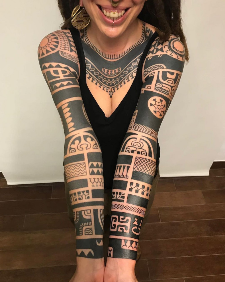 Women blackwork sleeve, photo - Tattoo Studio Wallace Tattoo