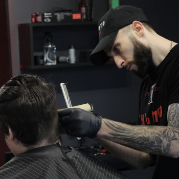 UNLMTD BARBERSHOP, Warsaw Фото - 8