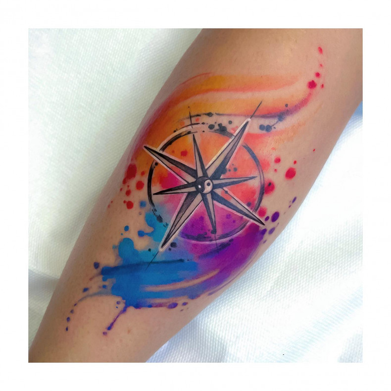 Arm watercolor wind rose, photo - Tattoo Studio Royal Ink Roma