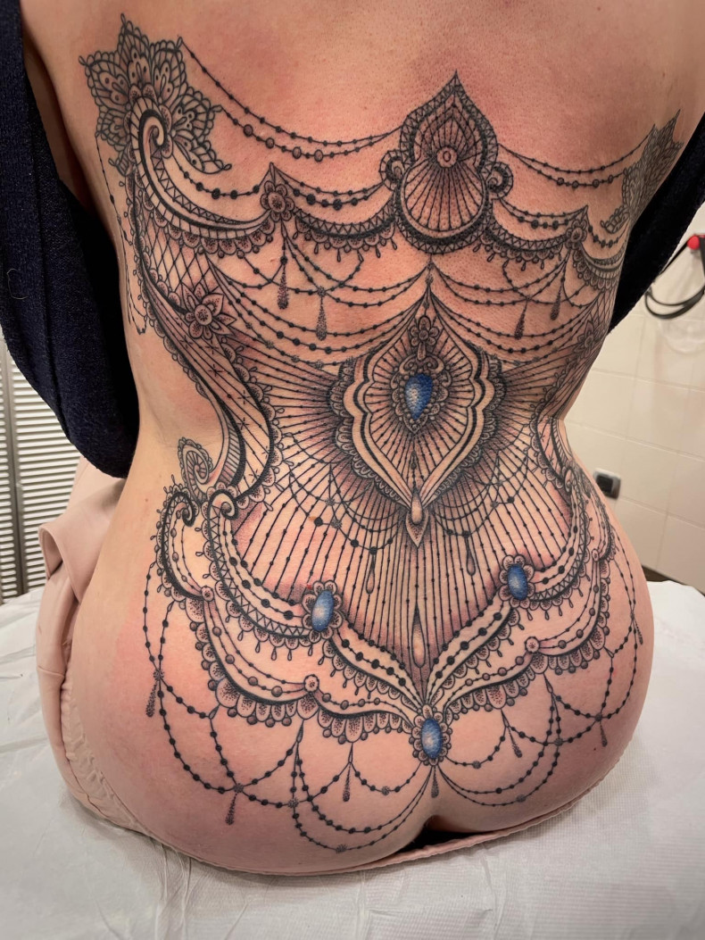 Women big lace, photo - Tattoo Studio Tribal Tattoo