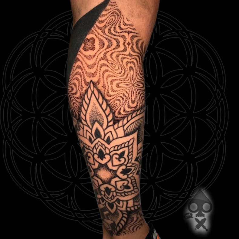 Men mandala leg, photo - Tattoo Studio Overdrive Tattoo