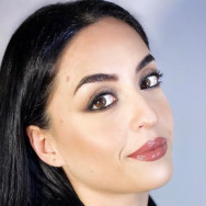 Визажист Марсия Болонья,