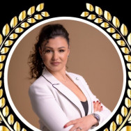 Lashmaker Elena  Bologna,