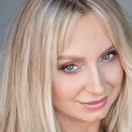 Cosmetologist Karina Valitskaya on Barb.pro