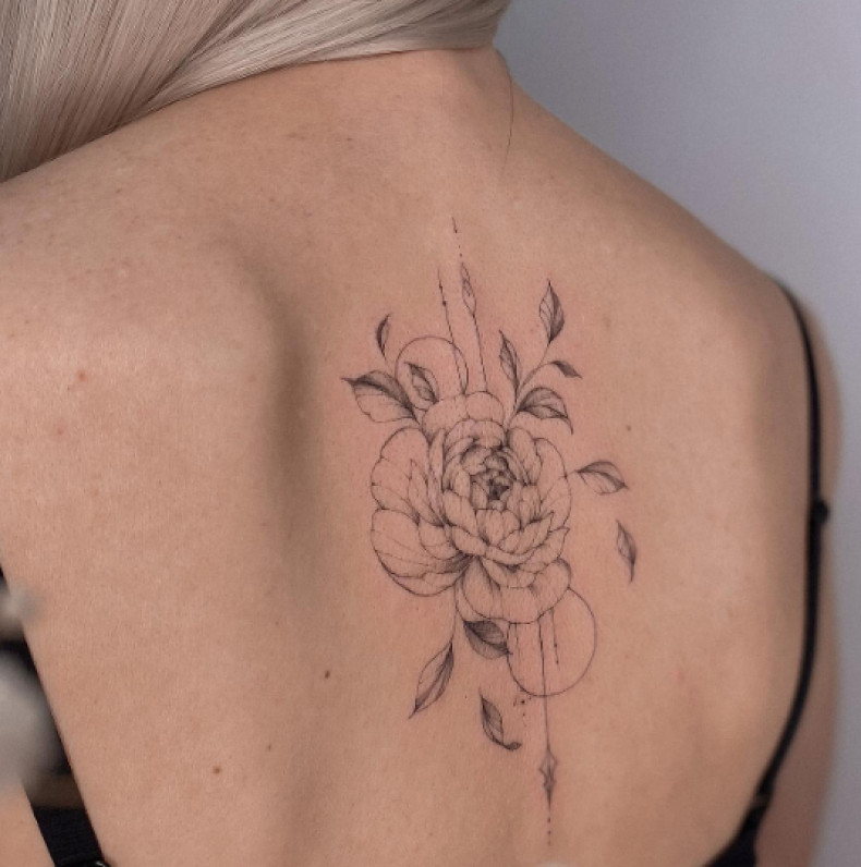 Women back Peony, photo - Permanent Makeup Master Yulia Umansky