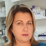 Cosmetologist Oksana Pochtar on Barb.pro