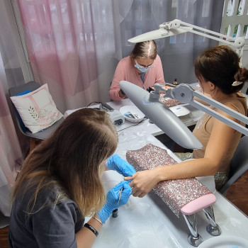 Jane Dveris Nail School, Petah Tikva Фото - 9