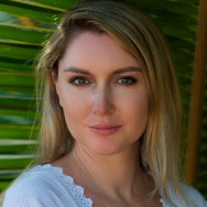 Cosmetologist Oxana Be'er Sheva,