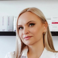 Cosmetologist Miriam Netanya,