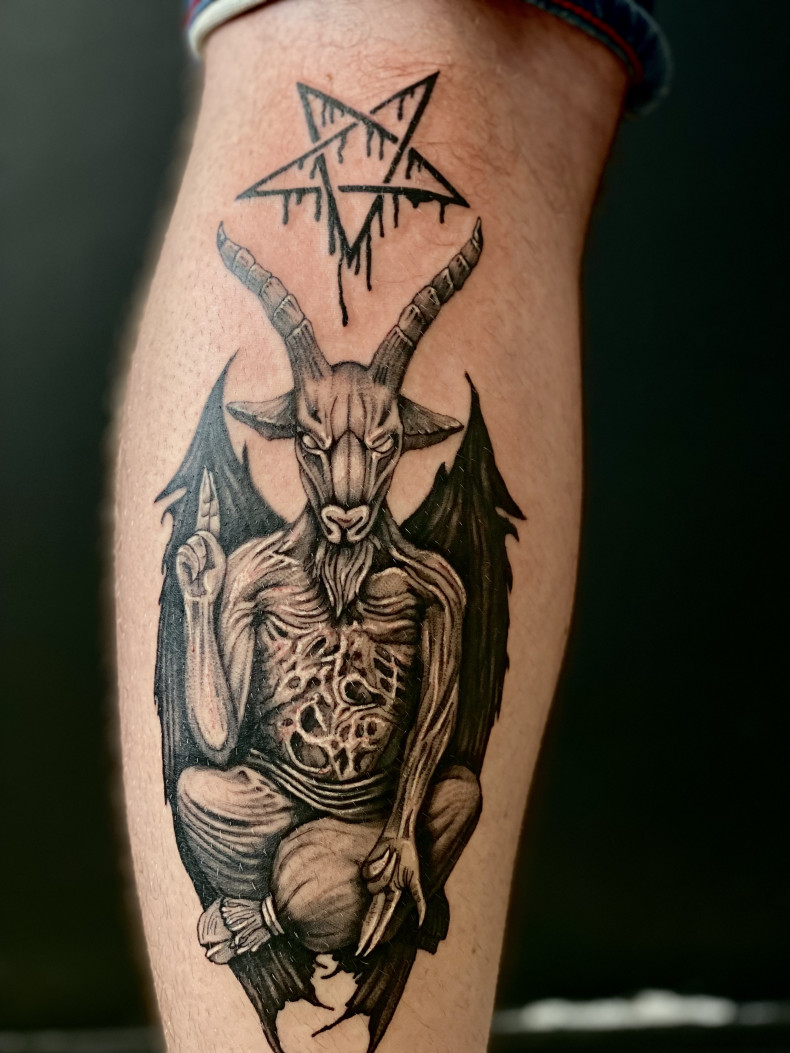 Men demon leg, photo - Tattoo Master Ліда Онікієнко