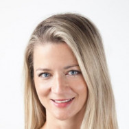 Стоматолог Анна  Краков,Długa, 48  район Кроводжа