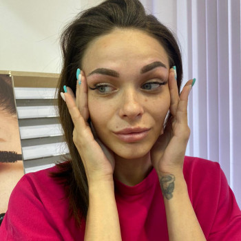 Пудровые брови