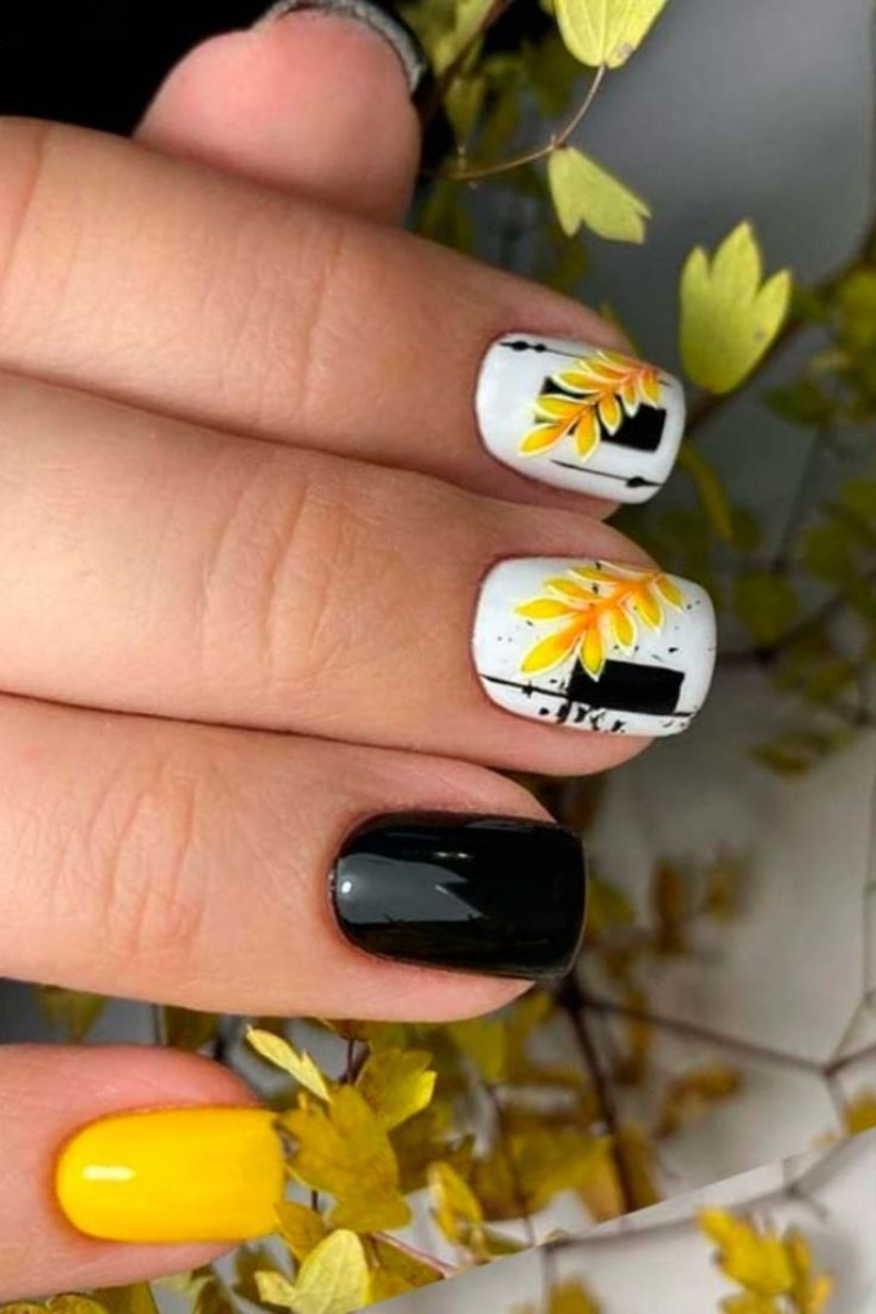 White fall painted, photo - Manicurist Nadia Katz