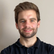 Массажист Артур Варшава,Lustrzana, 13 район Хшанов