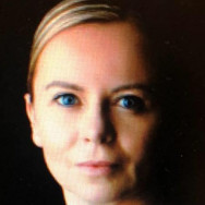 Schönheitschirurg Agnieszka Bielarska on Barb.pro